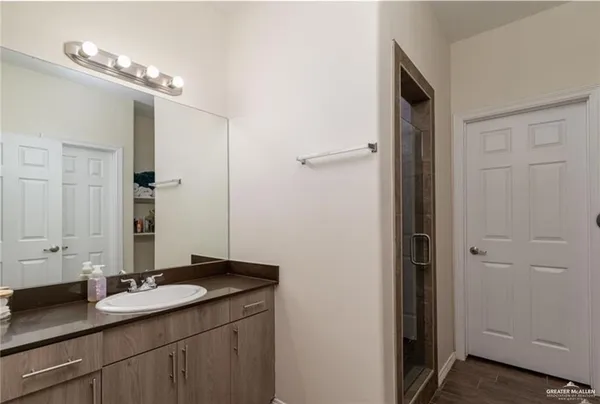 $1,400 | 2218 North Hester Street, Unit 2, Edinburg, TX 78541