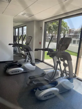 $365,000 | 3015 North Ocean Boulevard, Unit 18J, Fort Lauderdale, FL 33308