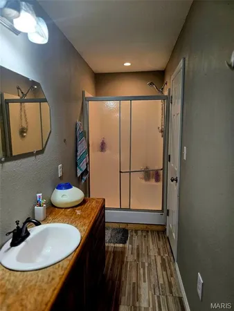 $249,900 | 229 Carter 254, Grandin, MO 63943