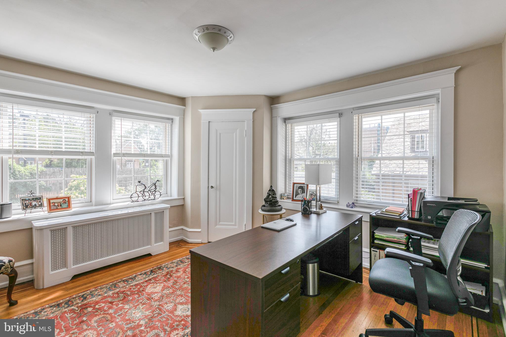 32 Hilltop Road Philadelphia, PA 19118 - Photo 26 of 57