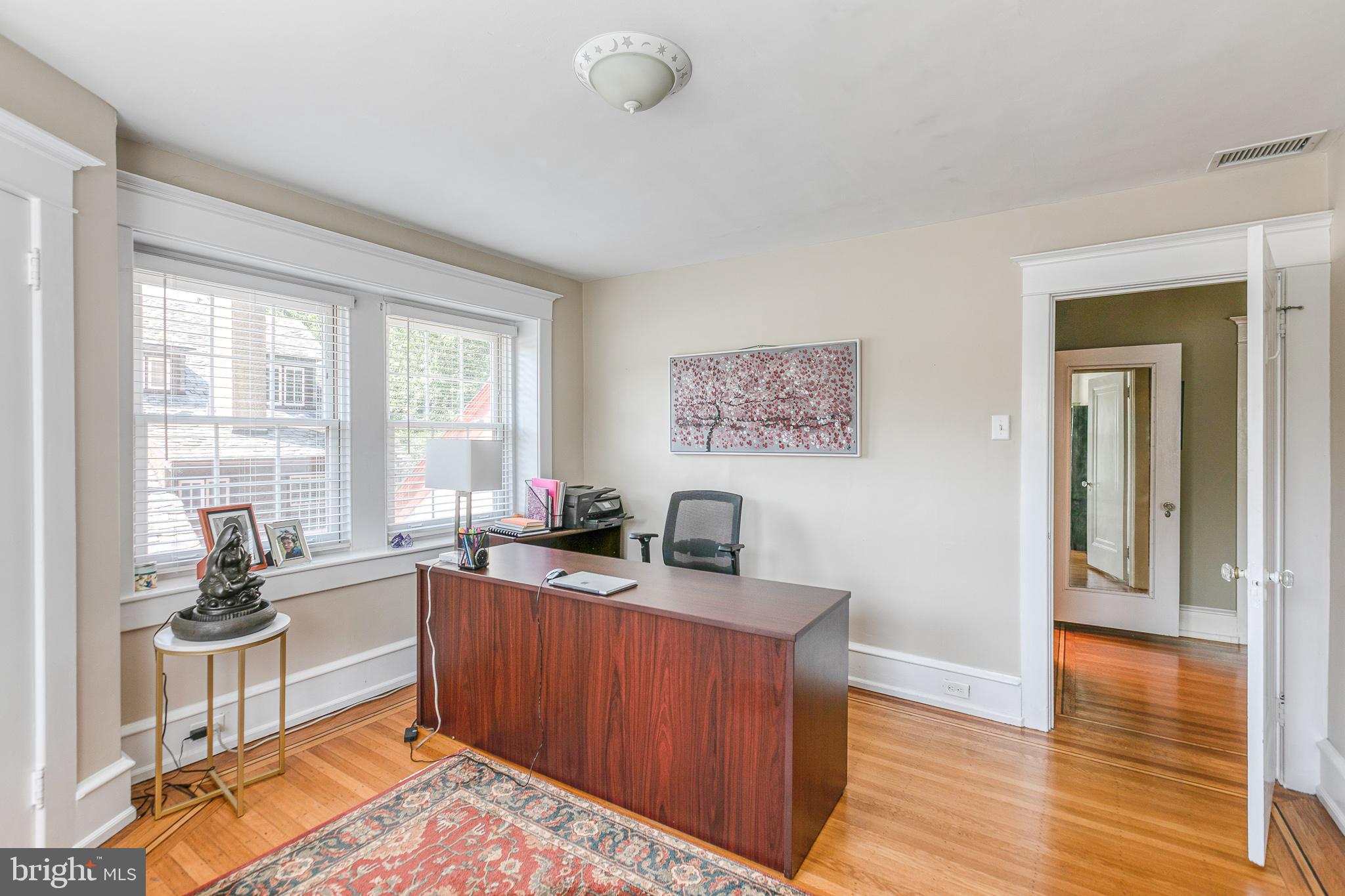 32 Hilltop Road Philadelphia, PA 19118 - Photo 27 of 57