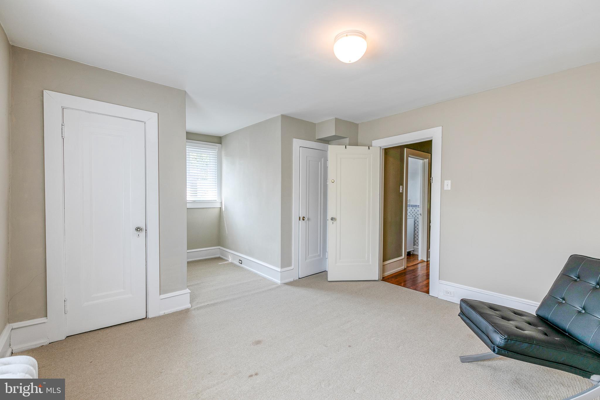 32 Hilltop Road Philadelphia, PA 19118 - Photo 42 of 57