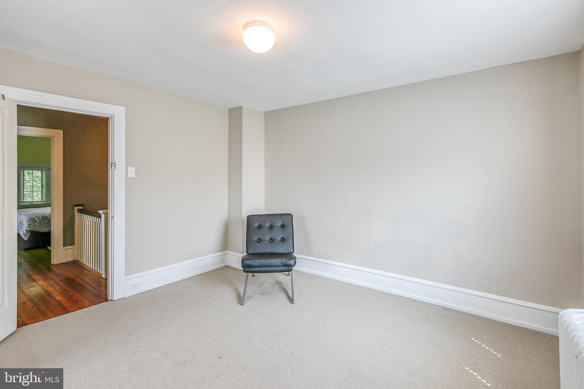 32 Hilltop Road Philadelphia, PA 19118 - Photo 43 of 57