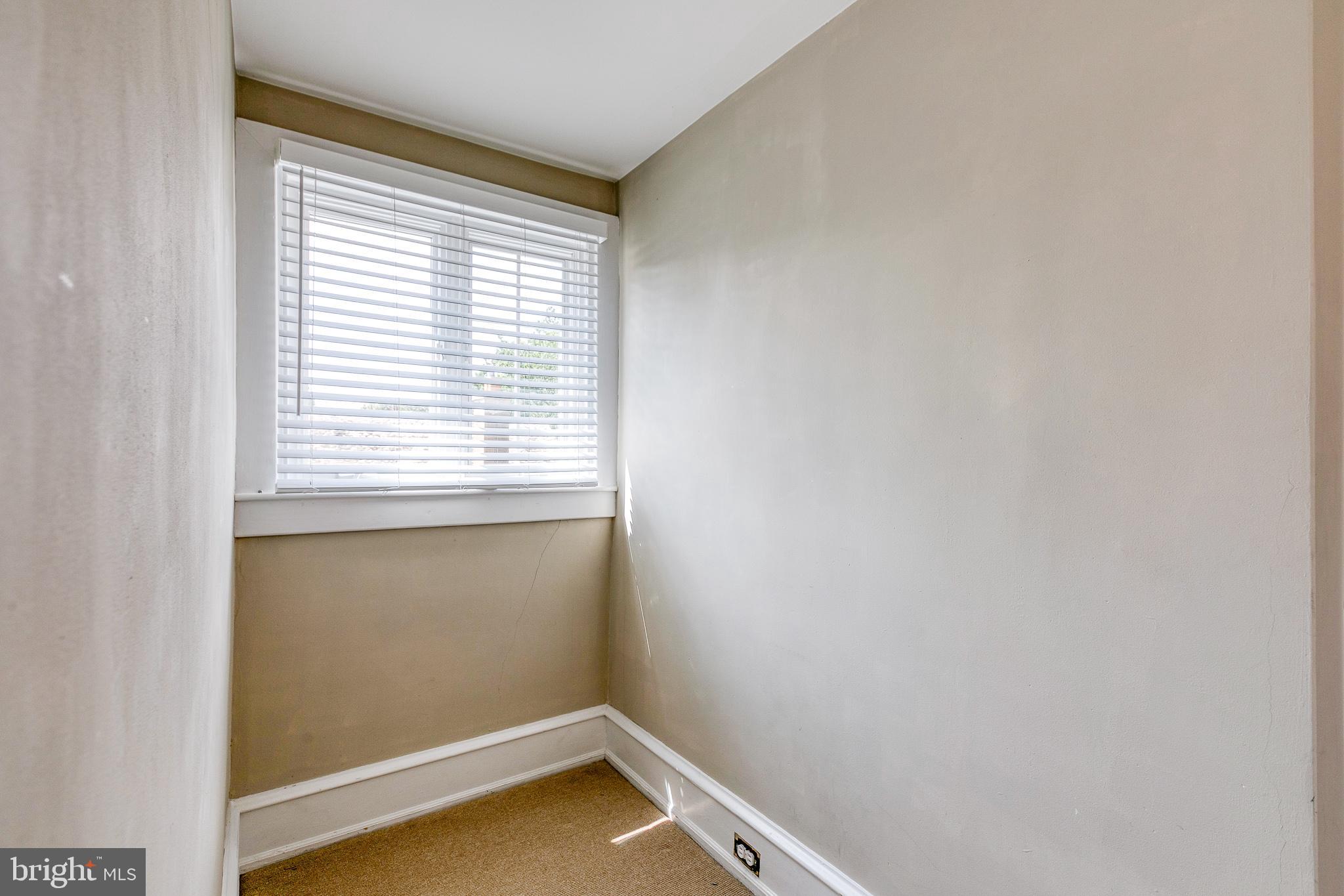 32 Hilltop Road Philadelphia, PA 19118 - Photo 44 of 57