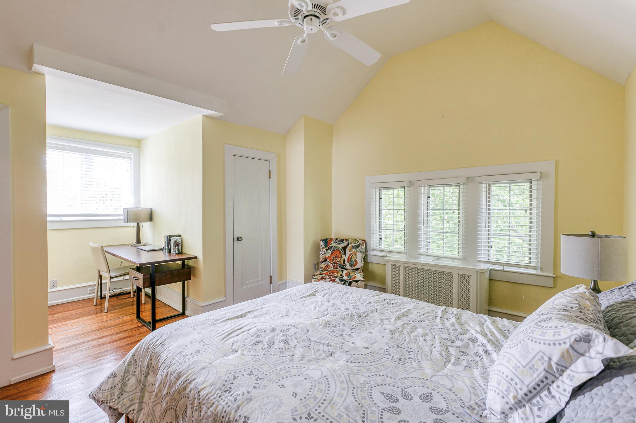 32 Hilltop Road Philadelphia, PA 19118 - Photo 50 of 57