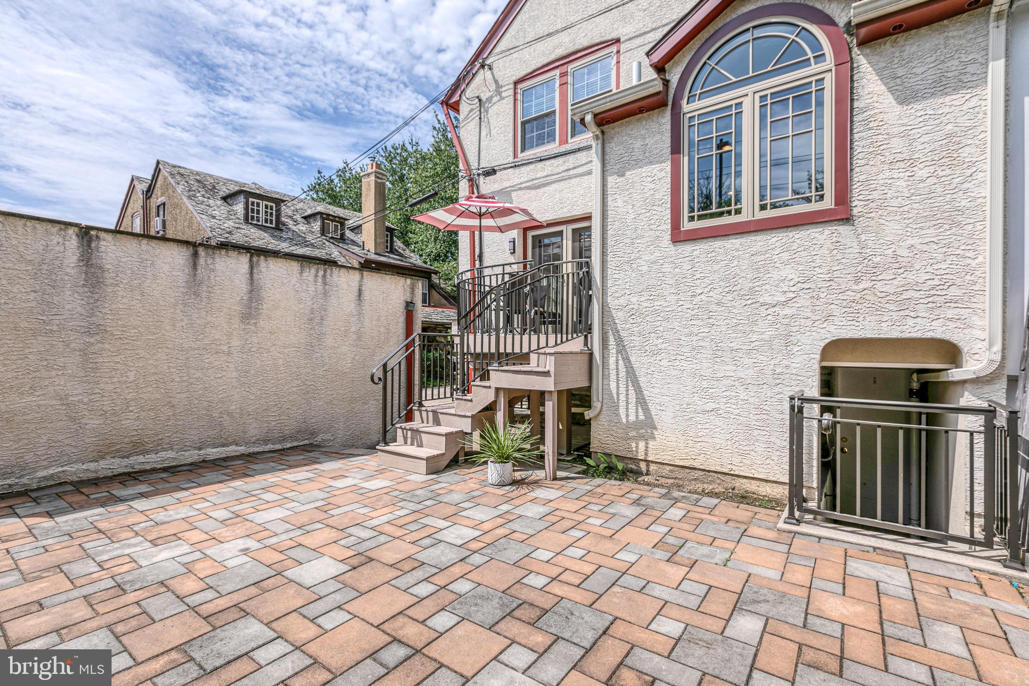 32 Hilltop Road Philadelphia, PA 19118 - Photo 54 of 57