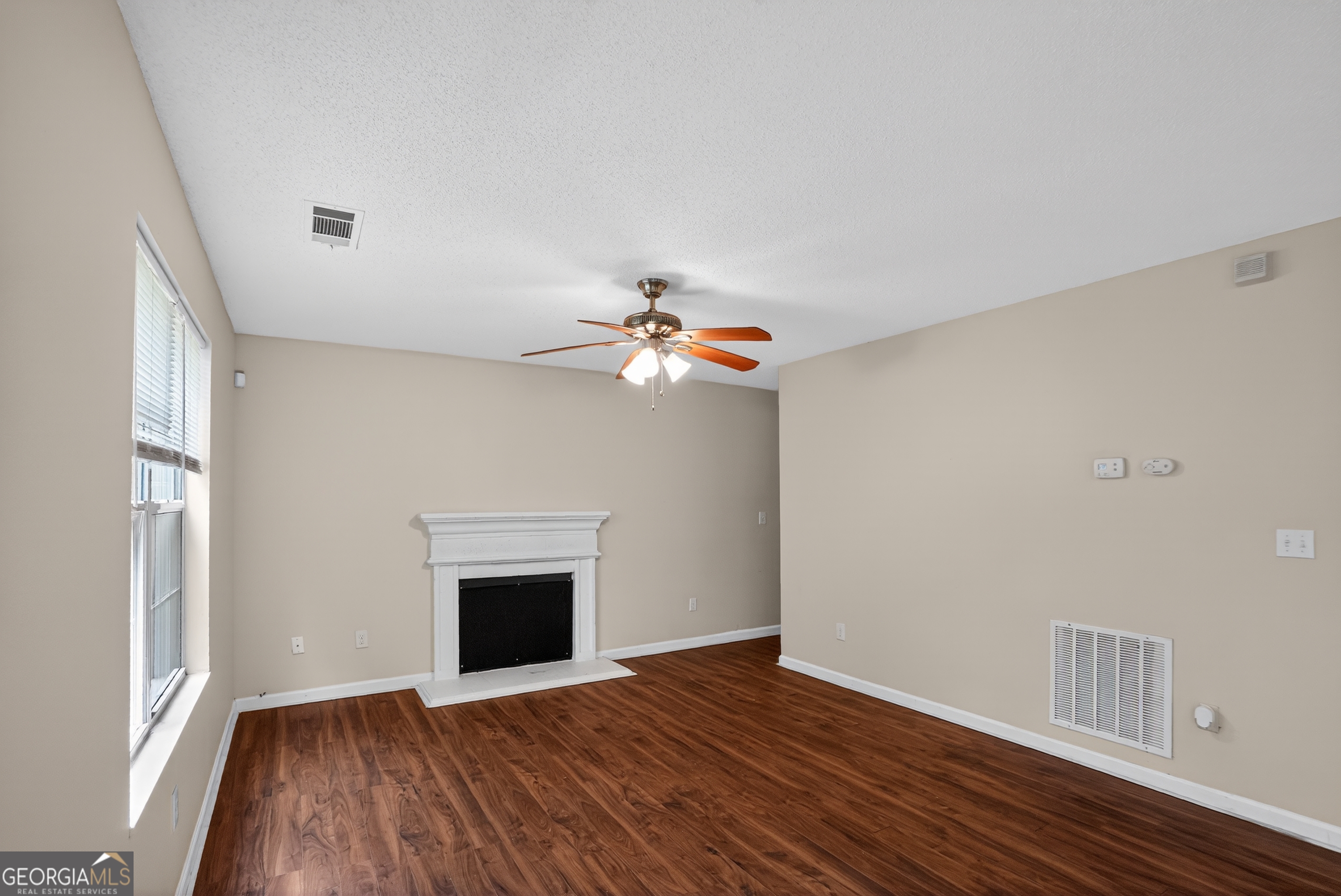 6307 Klondike River Road Lithonia, GA 30038 - Photo 12 of 40