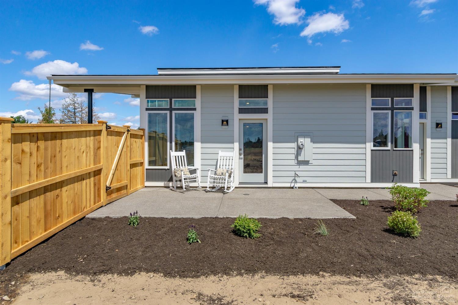 674 Northwest Rimrock Drive Redmond, OR 97756 - Photo 24 of 25 Additional Photo