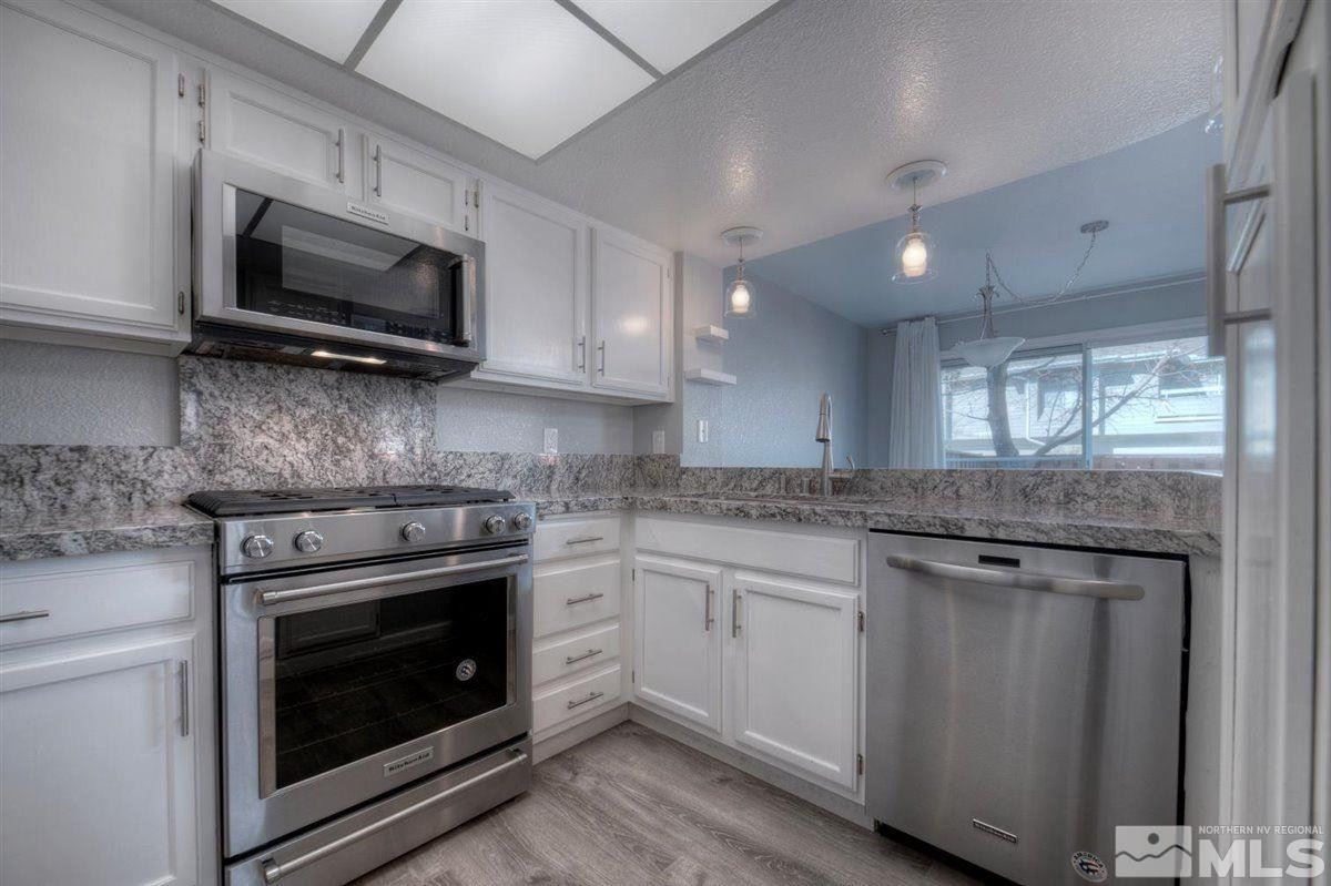 3193 Wedgewood Court Reno, NV 89509 - Photo 6 of 31 Photo 6