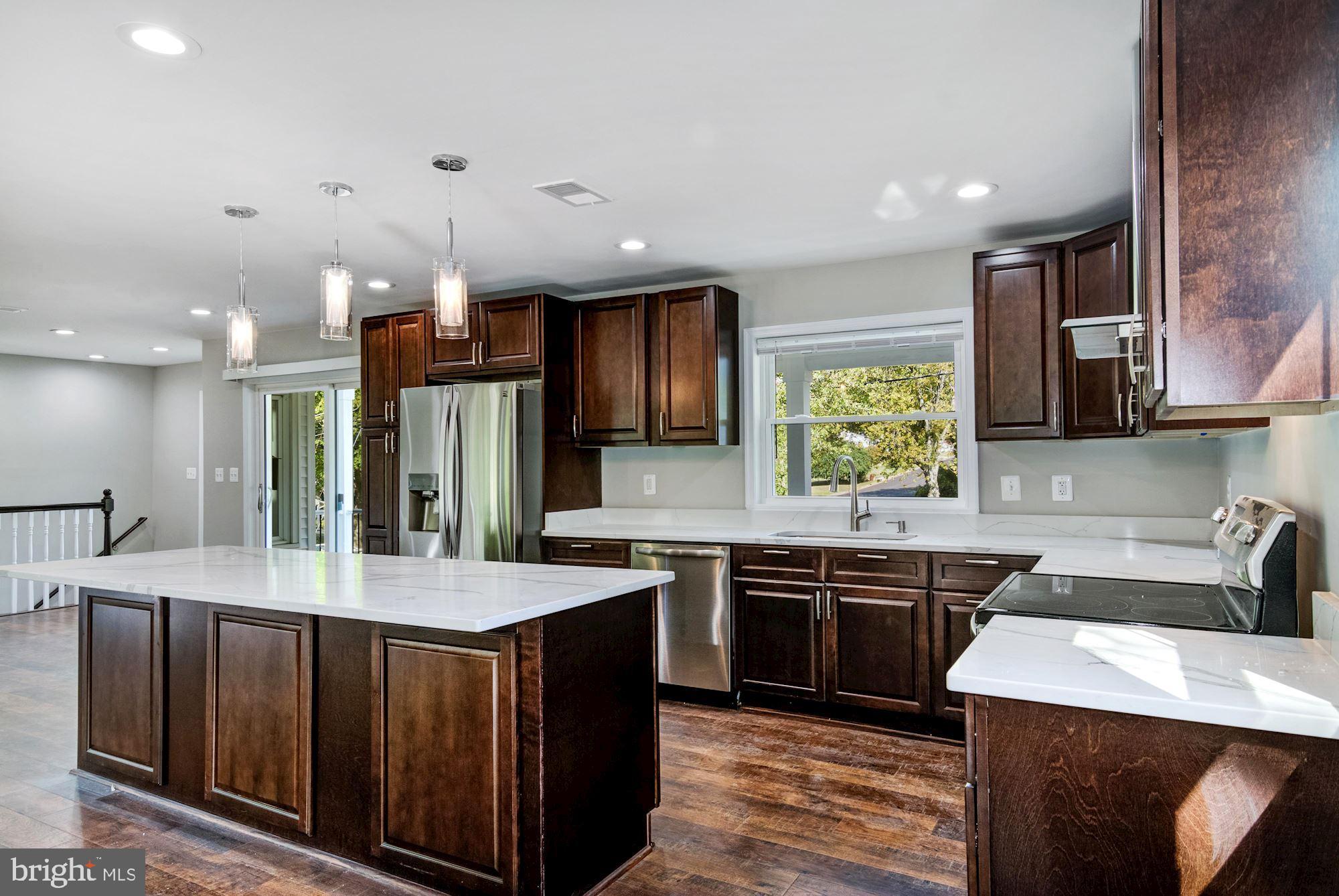 6703 Greendale Road Alexandria, VA 22310 - Photo 13 of 43 Gallery Image 13