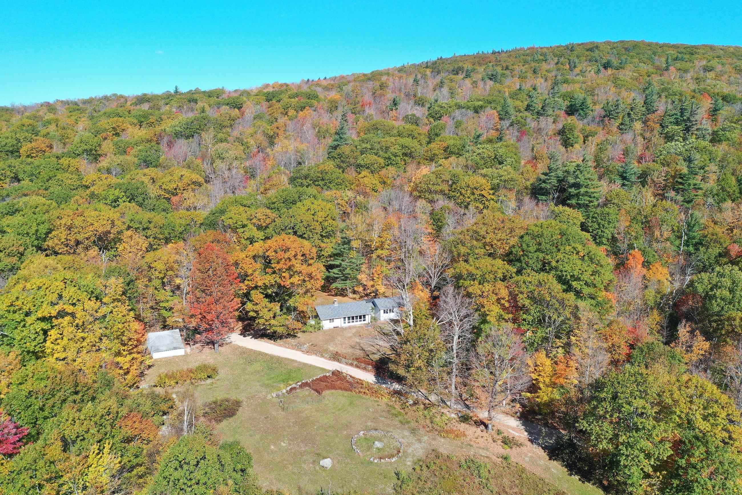 108 Brown Road Newbury, NH 03255 - Photo 2 of 40 Gallery Image 2