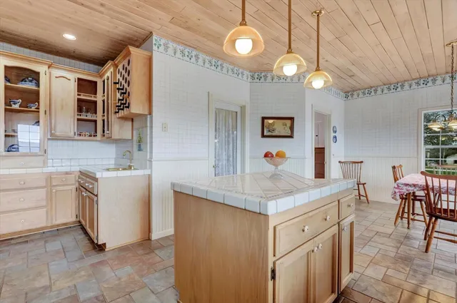 $975,000 | 20626 Wildwood W Drive, Penn Valley, CA 95946