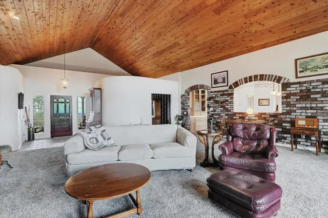 $975,000 | 20626 Wildwood W Drive, Penn Valley, CA 95946