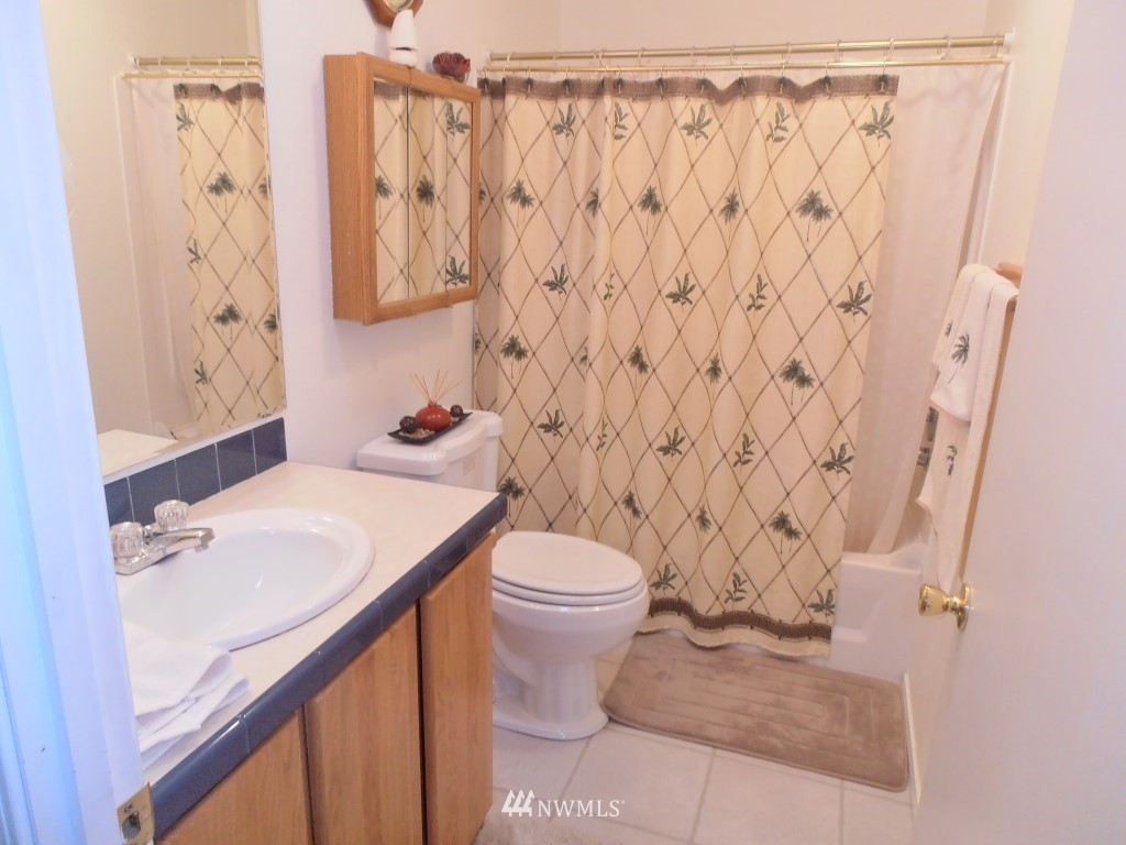 18737 Citrus Street Southwest Rochester, WA 98579 - Photo 6 of 16