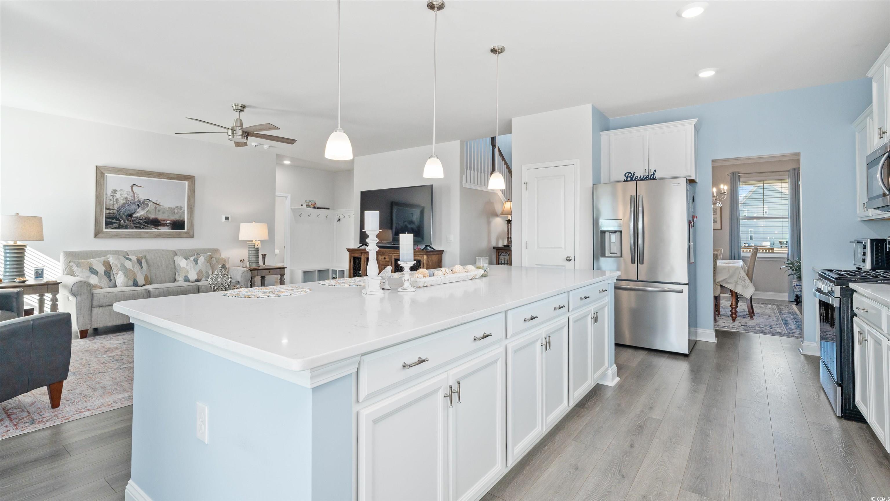 109 Cowan Place Myrtle Beach, SC 29588 - Photo 8 of 40