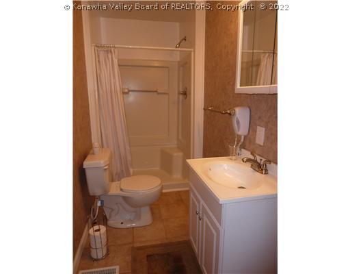 0 Rt 1 Liberty, WV 25124 - Photo 11 of 13 Master Bath/Spa.