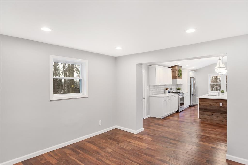 9549 Harding Road Pittsburgh, PA 15237 - Photo 6 of 23
