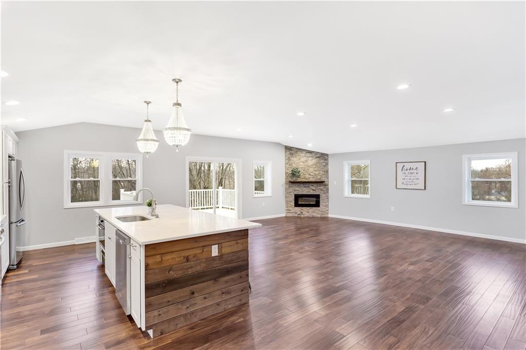 9549 Harding Road Pittsburgh, PA 15237 - Photo 7 of 23
