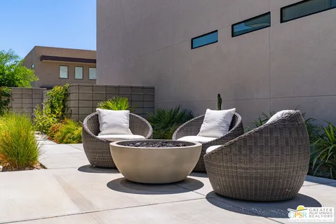 $1,680,000 | 217 Vista Terrace, Palm Springs, CA 92262