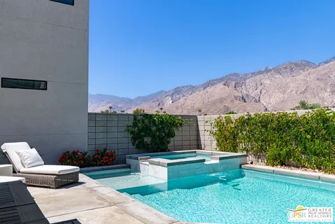 $1,680,000 | 217 Vista Terrace, Palm Springs, CA 92262