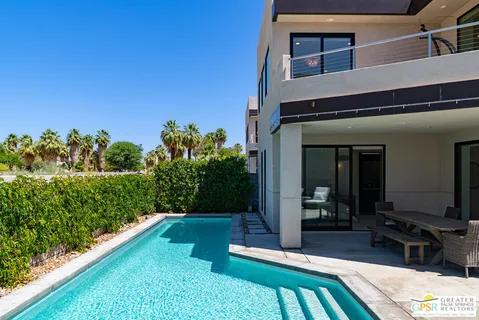 $1,680,000 | 217 Vista Terrace, Palm Springs, CA 92262