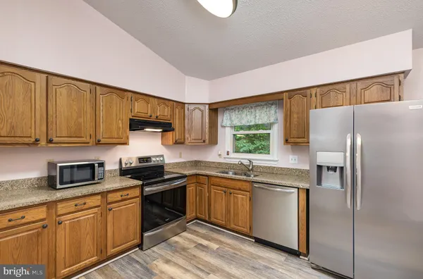$2,250 | 12401 Wilderness Park Drive, Spotsylvania, VA 22551