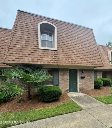 $120,000 | 5155 Wayneland Drive, Unit H3, Jackson, MS 39211