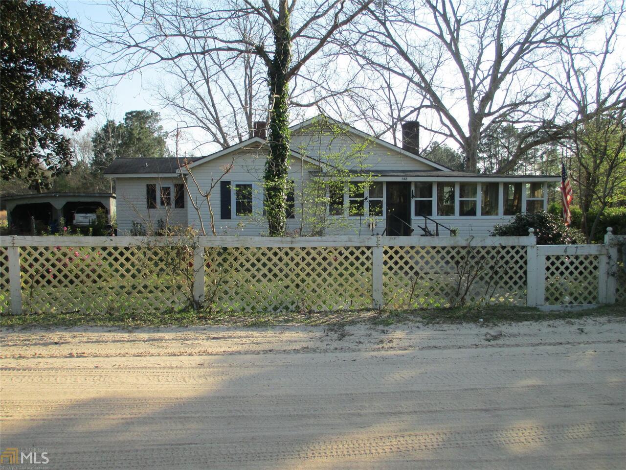 437 Hulett Wooten Farms Road Hazlehurst, GA 31539 - Photo 1 of 1 main front