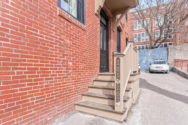 $849,000 | 105 India Street, Unit 2, Portland, ME 04101