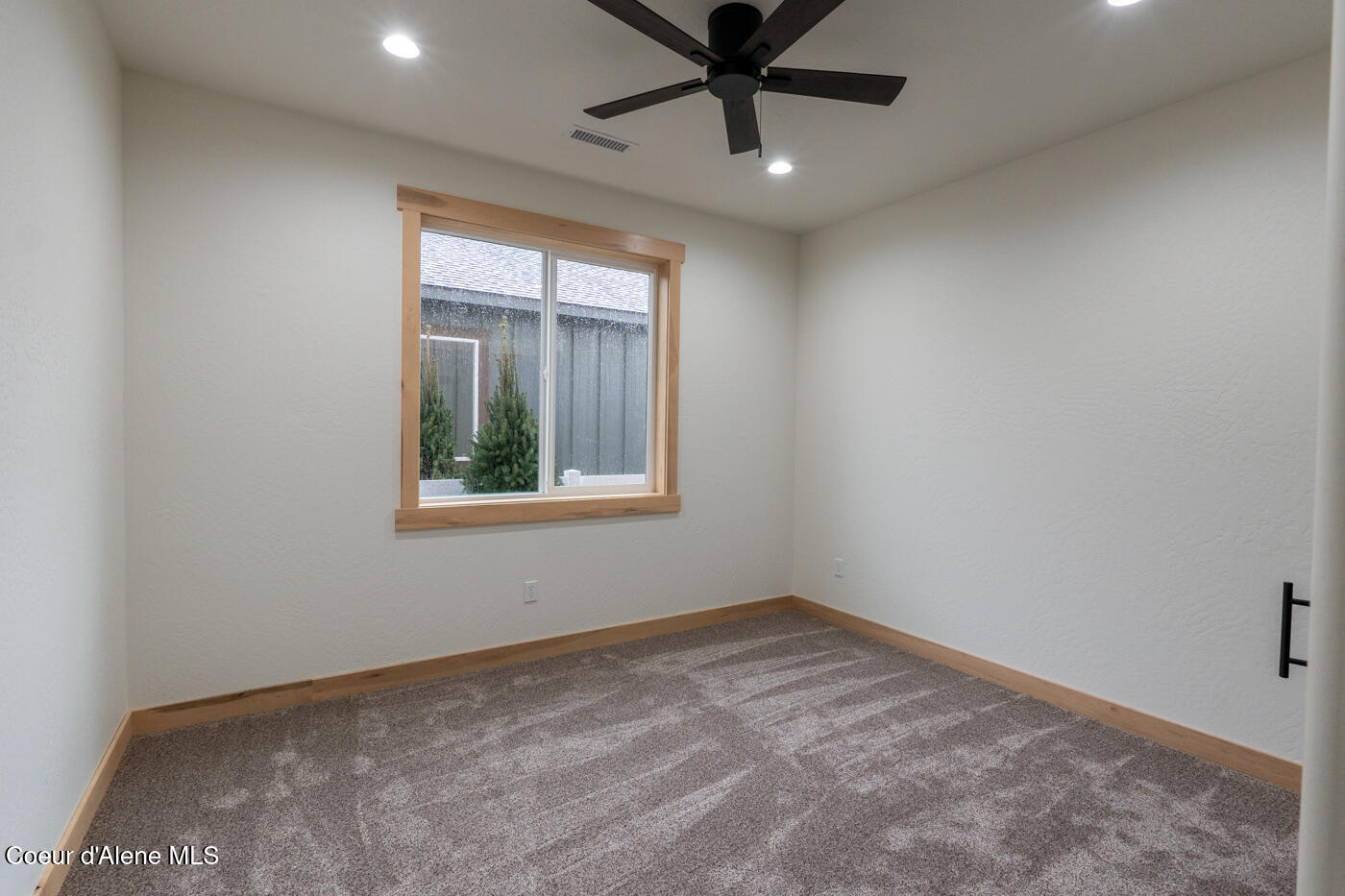 113 Backtrack Road Sandpoint, ID 83864 - Photo 18 of 32 bedroom 3