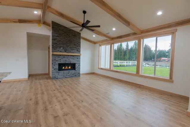 $880,800 | 113 Backtrack Road, Sandpoint, ID 83864