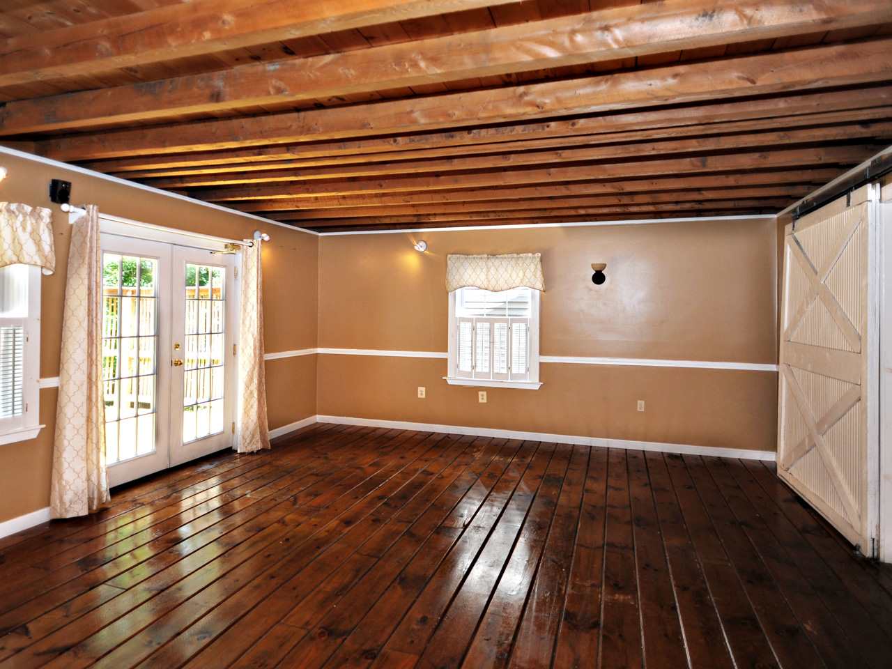 587 Main Street Fremont, NH 03044 - Photo 6 of 29