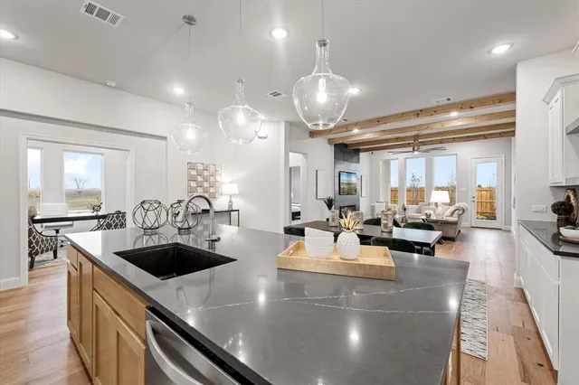 $524,900 | 1009 Chandler Road, Denton, TX 76207