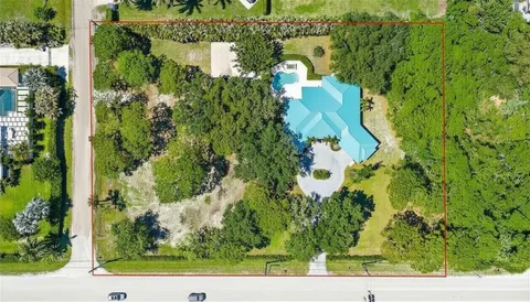 $1,500,000 | 7087 155th Place North, Palm Beach Gardens, FL 33418