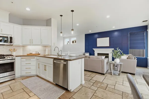 $835,000 | 1216 Mateo Drive, Rohnert Park, CA 94928