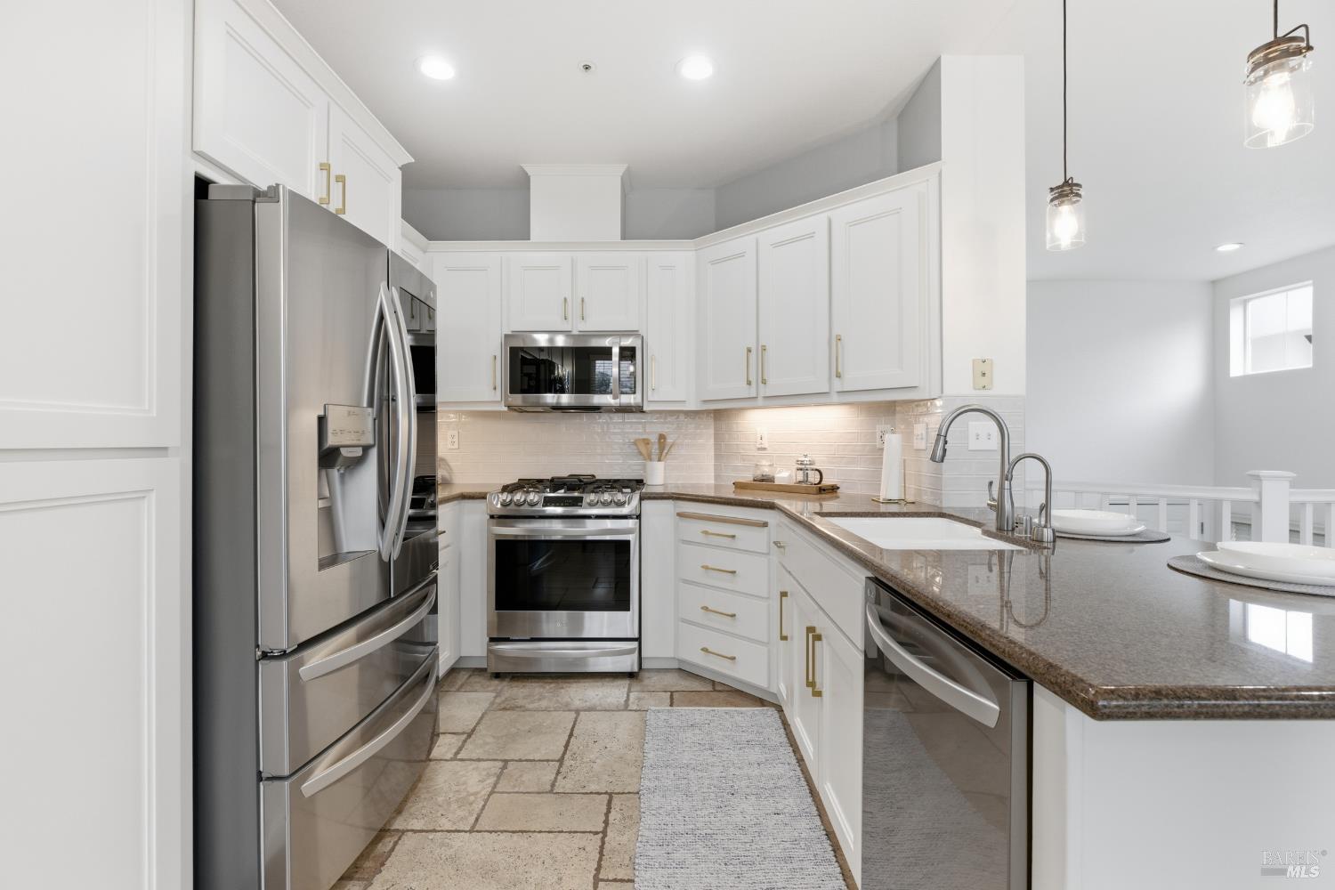 1216 Mateo Drive Rohnert Park, CA 94928 - Photo 10 of 40