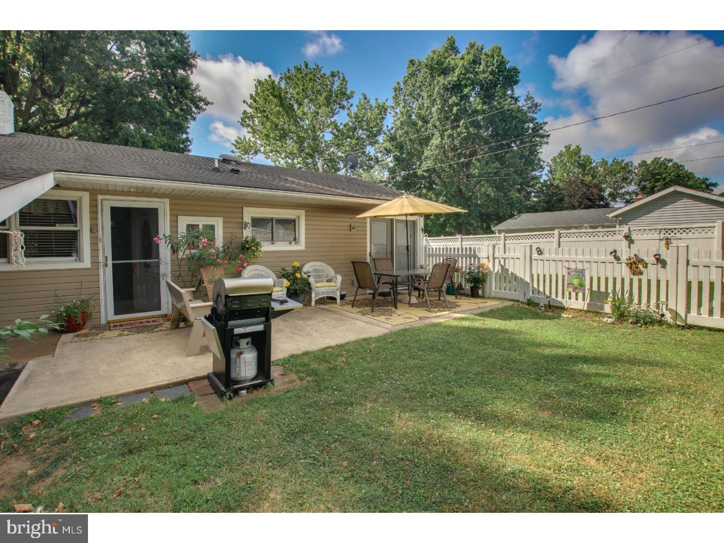 1 Goodturn Road Levittown, PA 19057 - Photo 9 of 25