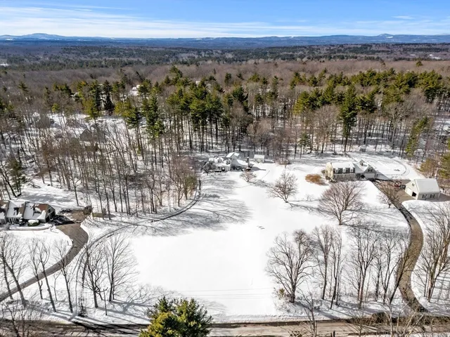 $725,000 | 39 Mt Lebanon Street, Pepperell, MA 01463