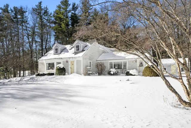 $725,000 | 39 Mt Lebanon Street, Pepperell, MA 01463