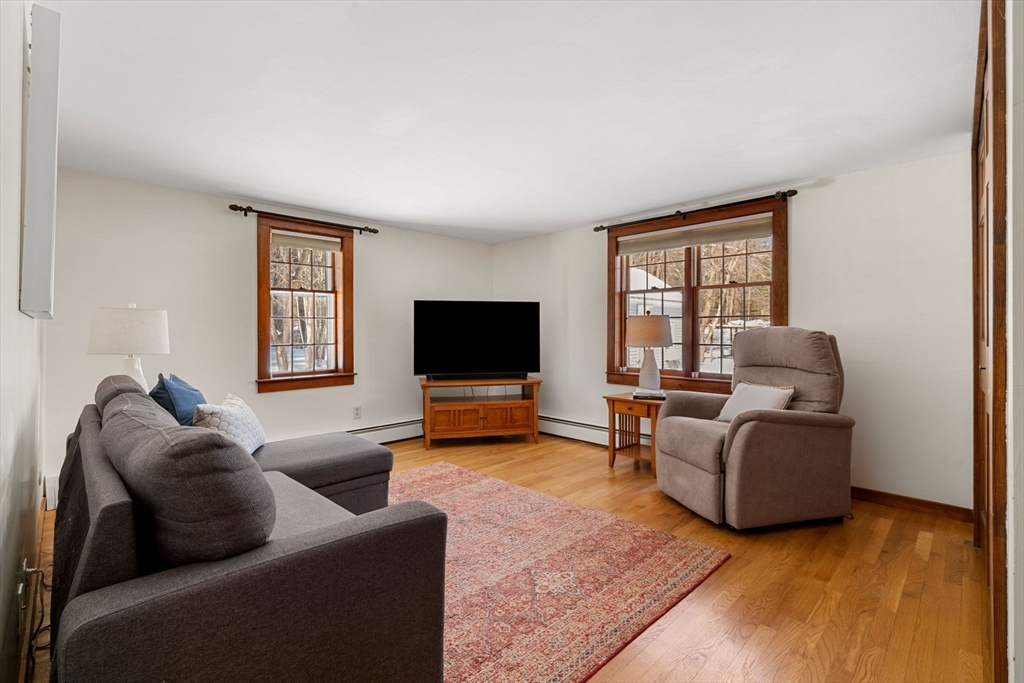 39 Mt Lebanon Street Pepperell, MA 01463 - Photo 9 of 33