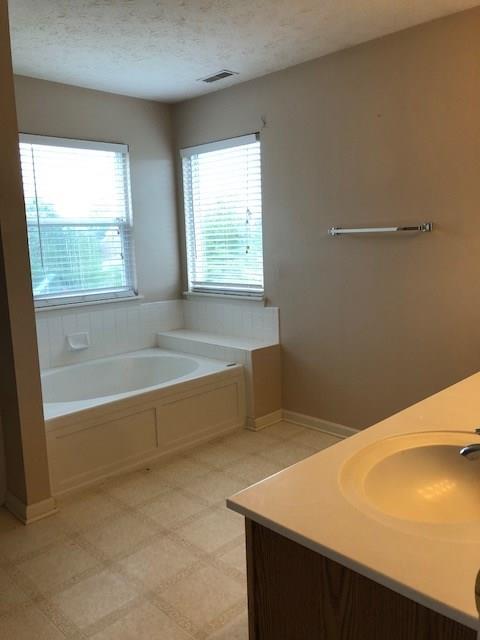 6568 Hunters Ridge South Zionsville, IN 46077 - Photo 24 of 30 Gallery Image 24
