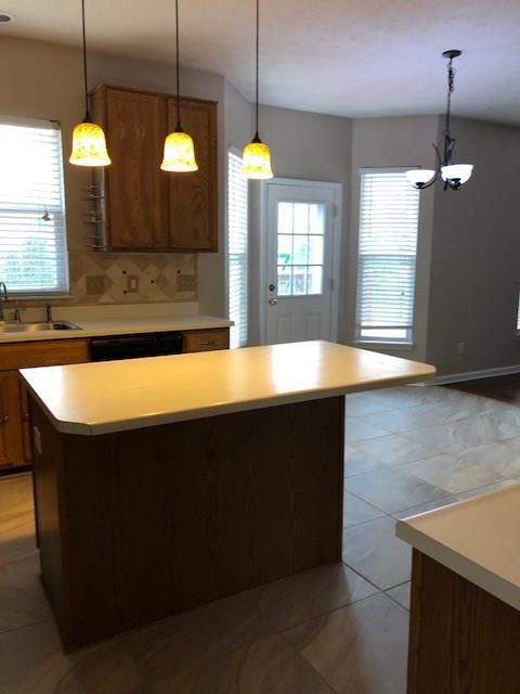 6568 Hunters Ridge South Zionsville, IN 46077 - Photo 7 of 30 Gallery Image 7