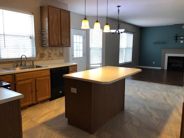6568 Hunters Ridge South Zionsville, IN 46077 - Photo 9 of 30 Gallery Image 9