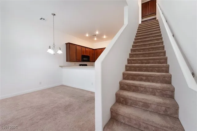 $1,678 | 8472 Garside Drive, Las Vegas, NV 89143