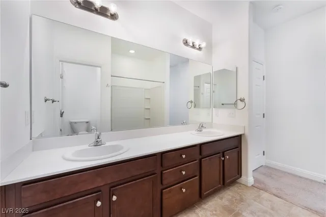 $1,678 | 8472 Garside Drive, Las Vegas, NV 89143
