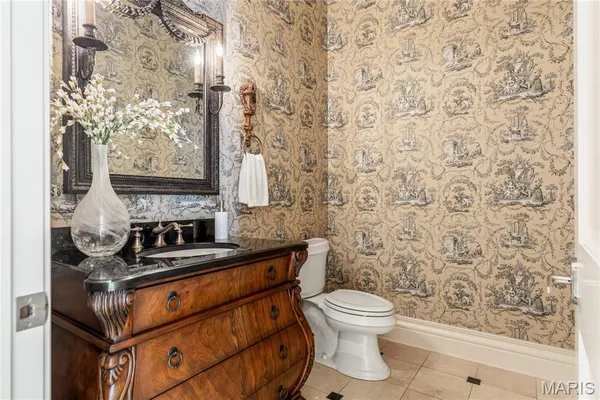 $2,895,000 | 345 Coach Road, Lebanon, MO 65536