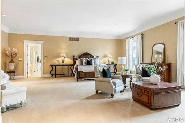 $2,895,000 | 345 Coach Road, Lebanon, MO 65536