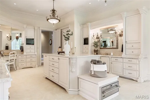 $2,895,000 | 345 Coach Road, Lebanon, MO 65536