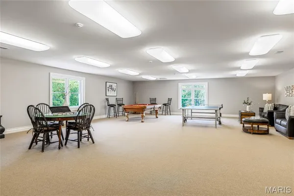 $2,895,000 | 345 Coach Road, Lebanon, MO 65536