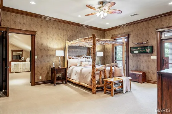 $2,895,000 | 345 Coach Road, Lebanon, MO 65536